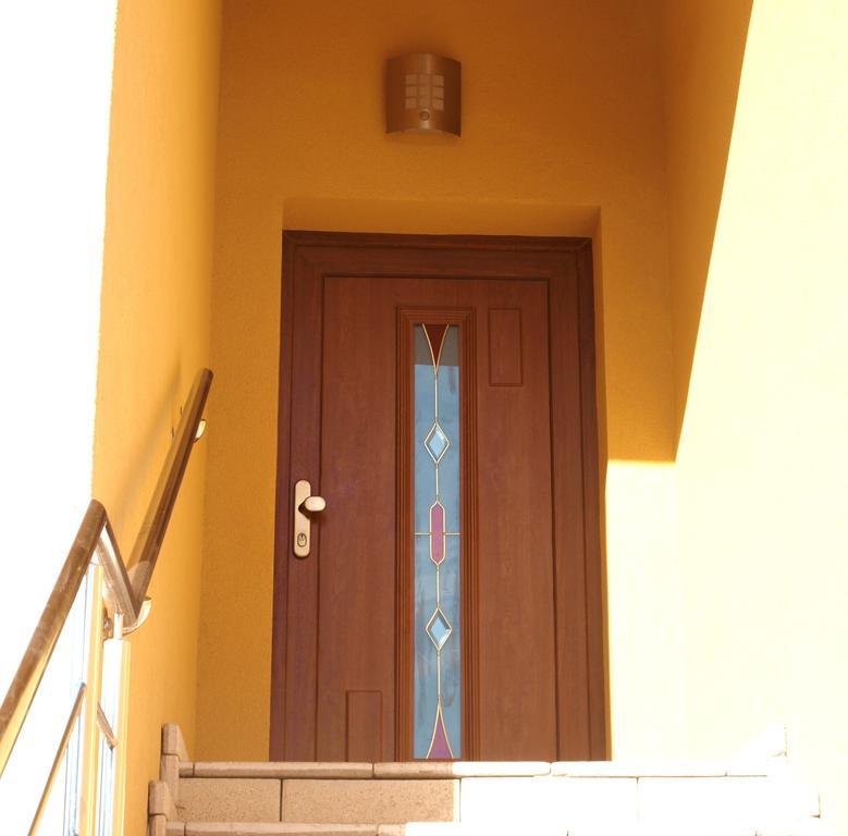 Apartments Lafranconi Bratislava Esterno foto
